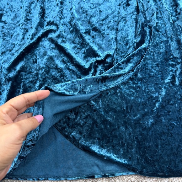 New London Style Elegant Teal Velvet Wrap Dress Women’s Size 24W - Picture 5 of 12